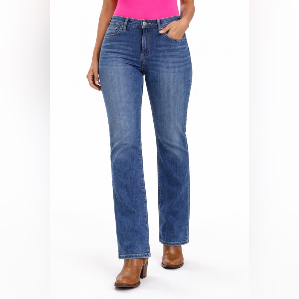 Levi's 525 Women’s size 8 Boot Cut Perfect Waist Jeans